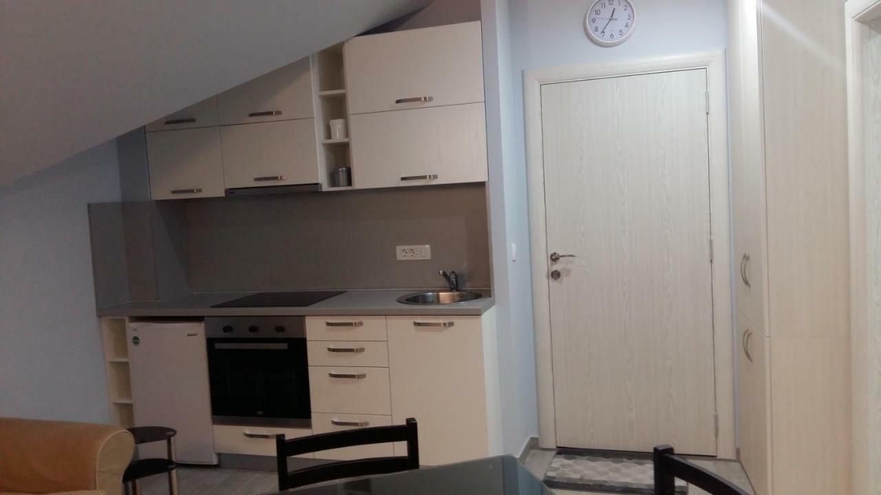 Apartments Sovran Vila Marija Prčanj Extérieur photo