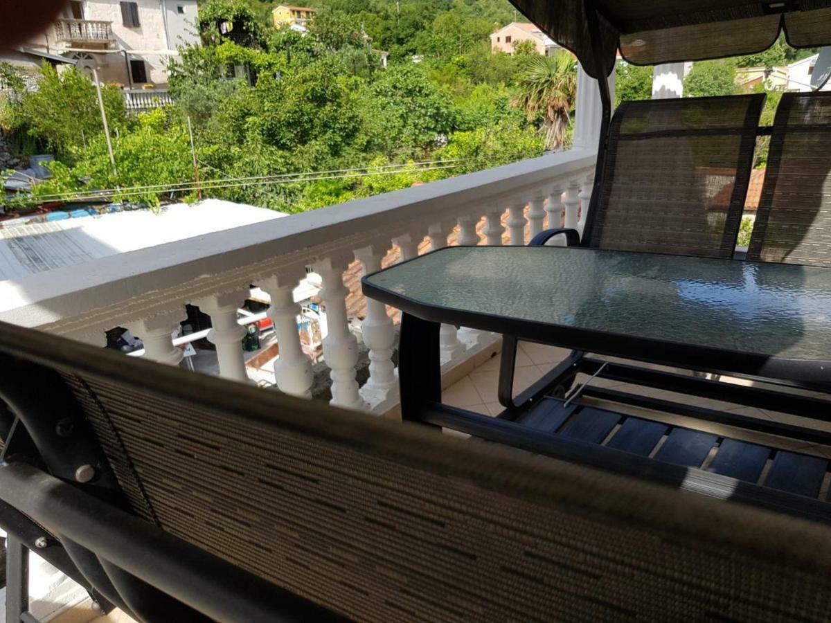 Apartments Sovran Vila Marija Prčanj Extérieur photo